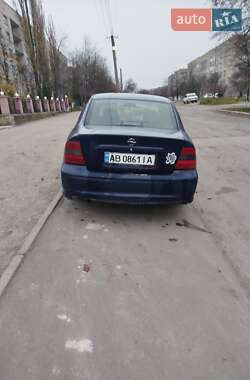 Седан Opel Vectra 1997 в Городковке