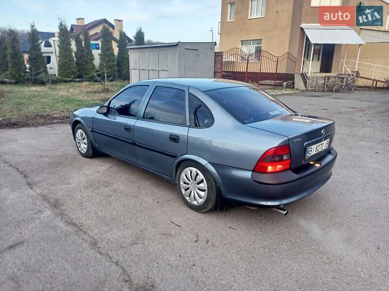 Седан Opel Vectra 1998 в Полтаве