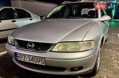 Универсал Opel Vectra 2000 в Одессе