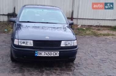 Ліфтбек Opel Vectra 1991 в Вараші