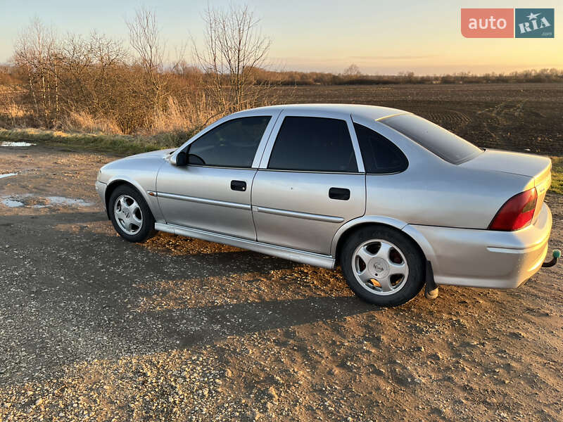 Седан Opel Vectra 1999 в Рудниках фото 8 Седан Opel Vectra 1999 в Рудниках