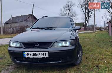 Универсал Opel Vectra 2001 в Белогорье