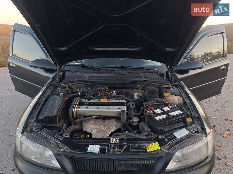 Седан Opel Vectra 1997 в Виннице