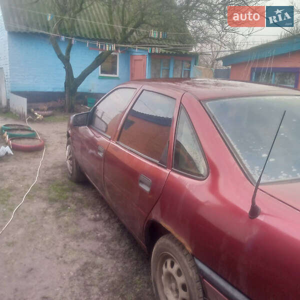 Седан Opel Vectra 1989 в Решетилівці