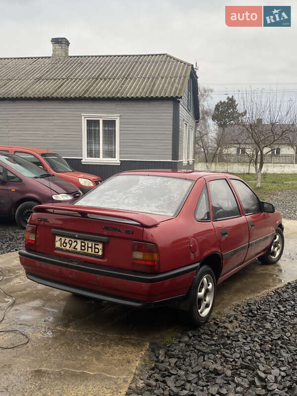 Седан Opel Vectra 1990 в Ковелі
