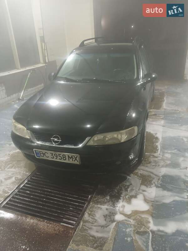 Універсал Opel Vectra 1999 в Трускавці