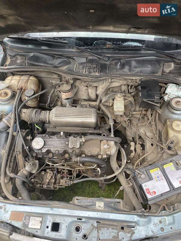 Седан Opel Vectra 1991 в Самборе