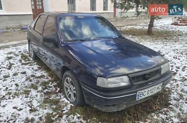 Лифтбек Opel Vectra 1989 в Хырове