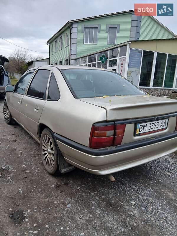 Седан Opel Vectra 1990 в Белополье