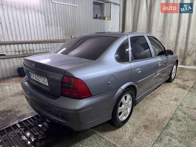 Седан Opel Vectra 2001 в Балаклії фото 6 Седан Opel Vectra 2001 в Балаклії
