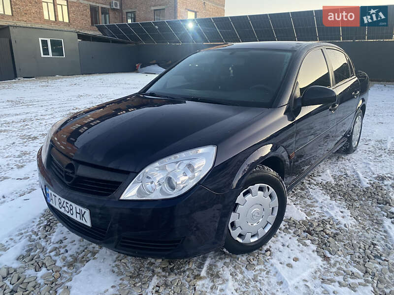 Седан Opel Vectra 2005 в Калуше