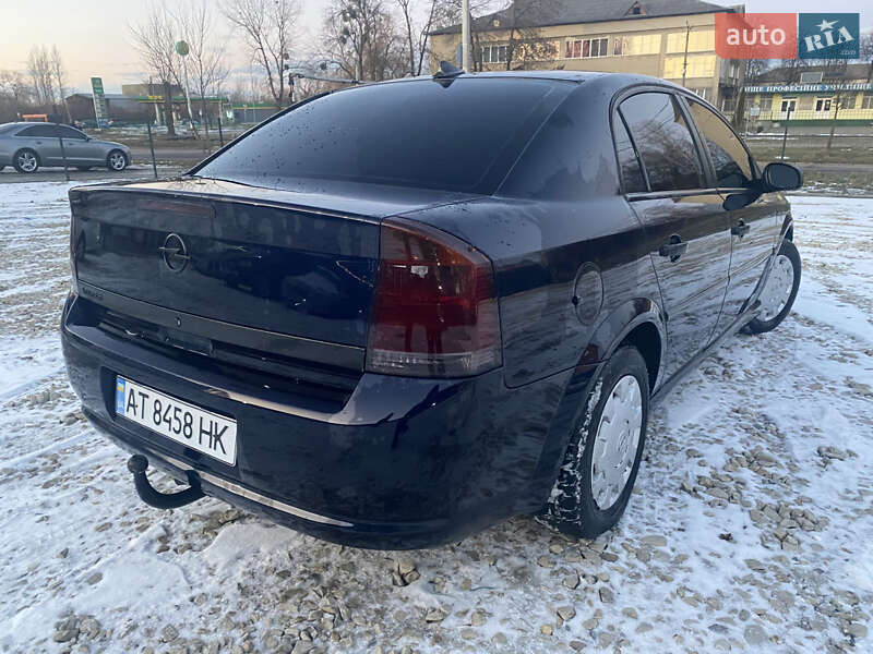 Седан Opel Vectra 2005 в Калуше