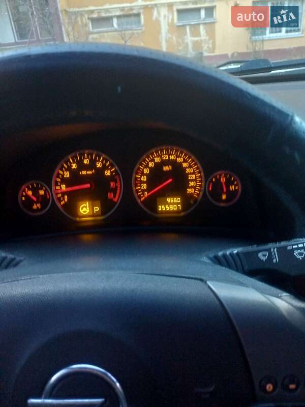 Седан Opel Vectra 2003 в Богородчанах