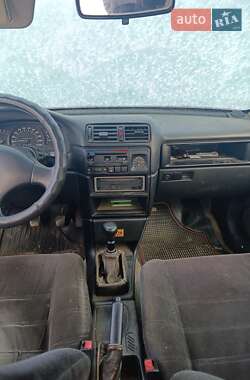 Седан Opel Vectra 1994 в Ракитном