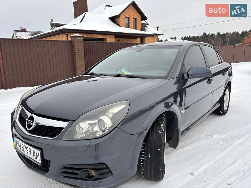 Седан Opel Vectra 2008 в Лебедине