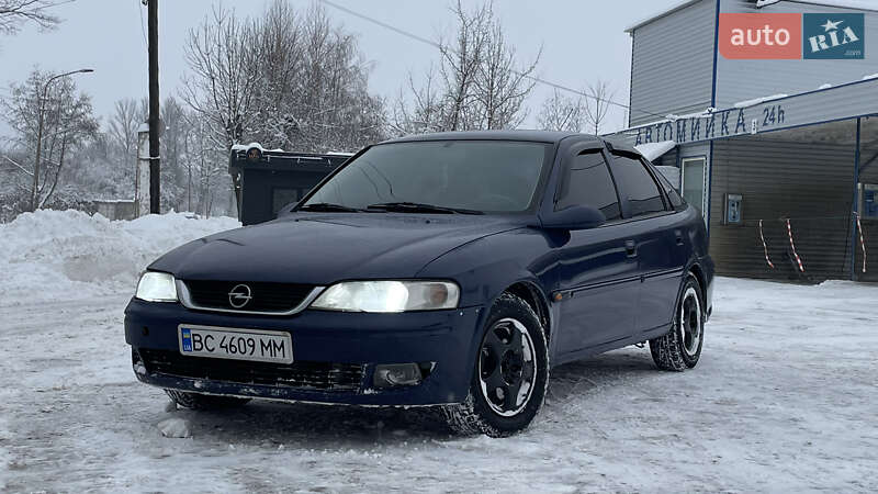 Ліфтбек Opel Vectra 2001 в Дрогобичі