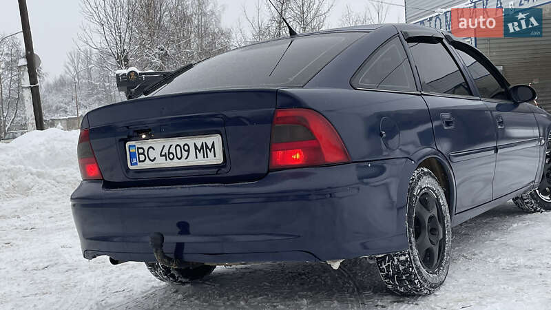 Ліфтбек Opel Vectra 2001 в Дрогобичі