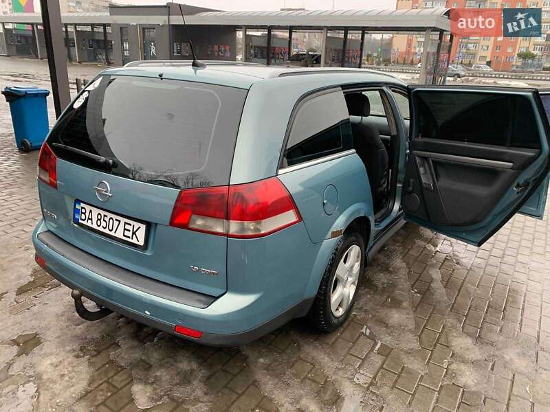 Универсал Opel Vectra 2006 в Александрие