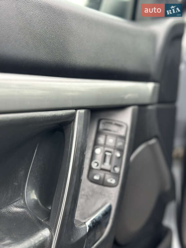 Ліфтбек Opel Vectra 2002 в Одесі