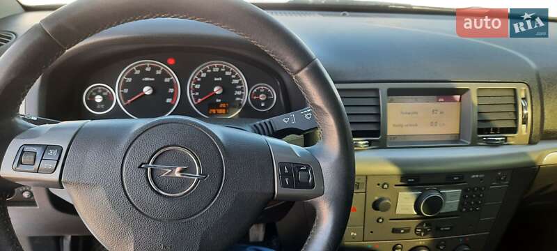 Седан Opel Vectra 2006 в Каменец-Подольском