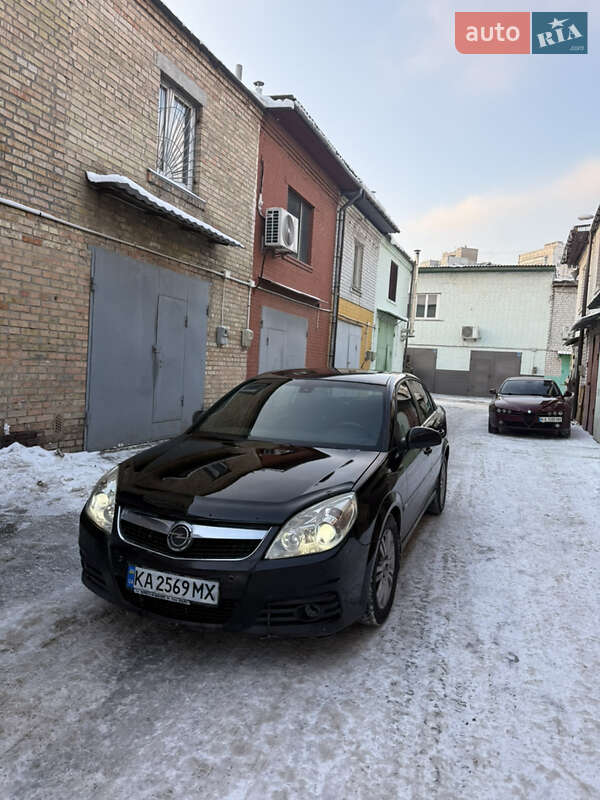 Седан Opel Vectra 2007 в Киеве