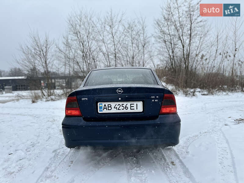 Седан Opel Vectra 2000 в Виннице