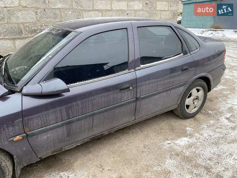 Седан Opel Vectra 1997 в Кременчуге фото 27 Седан Opel Vectra 1997 в Кременчуге
