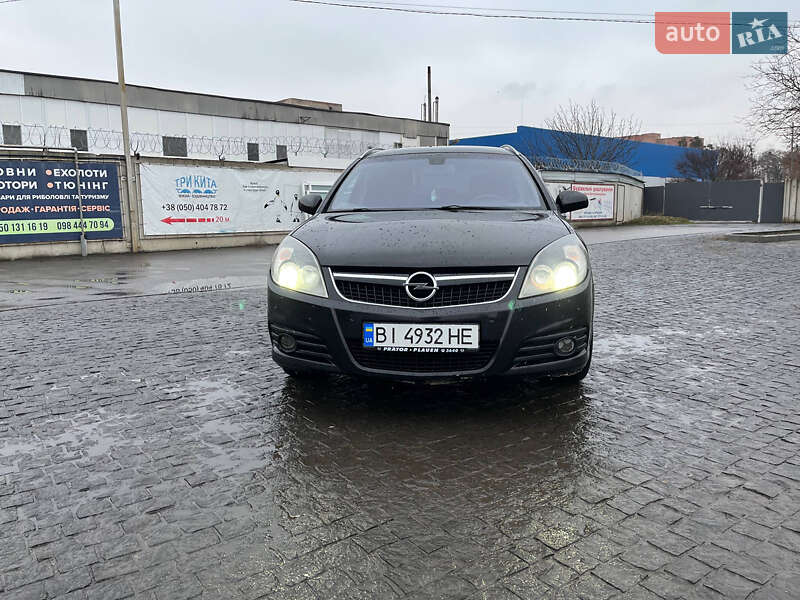 Универсал Opel Vectra 2007 в Полтаве