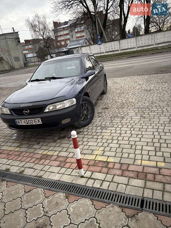Седан Opel Vectra 1998 в Борщеве