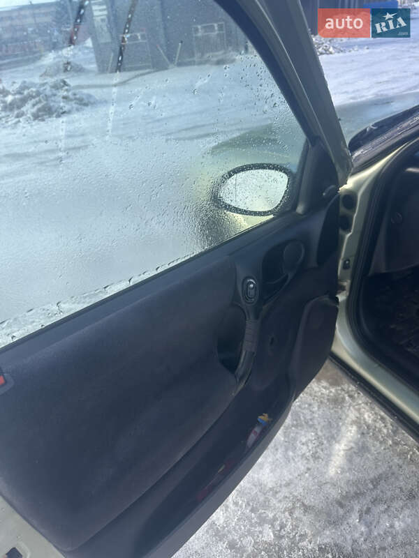 Седан Opel Vectra 1996 в Дрогобыче