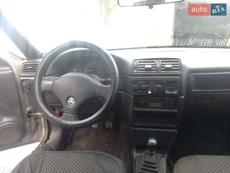 Седан Opel Vectra 1991 в Луцке