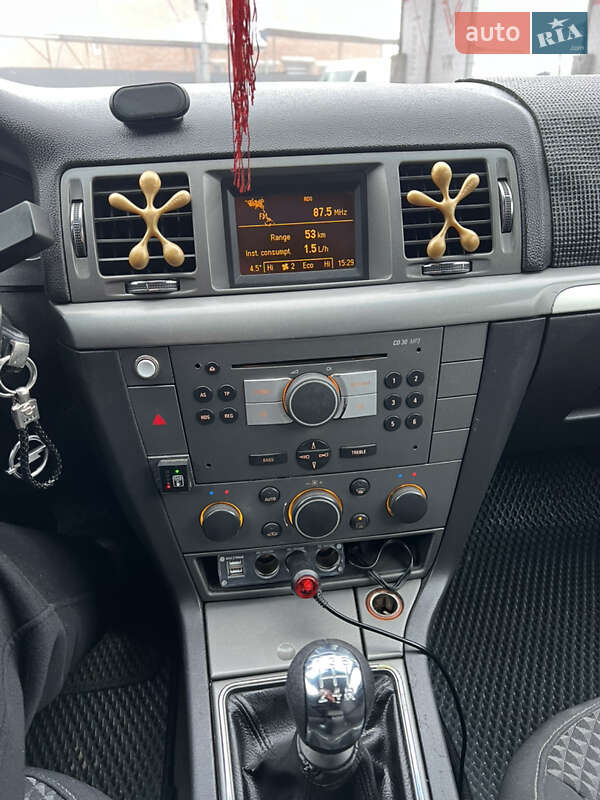 Седан Opel Vectra 2007 в Тернополе фото 22 Седан Opel Vectra 2007 в Тернополе