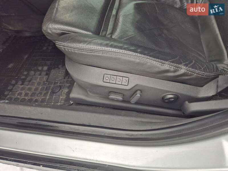 Седан Opel Vectra 2006 в Киеве