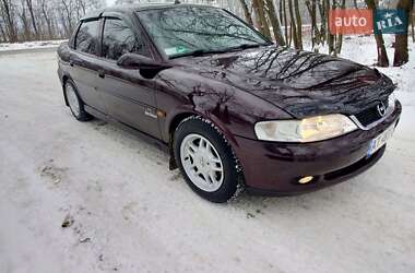 Седан Opel Vectra 2000 в Черновцах