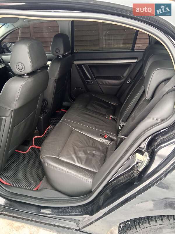 Седан Opel Vectra 2007 в Чернигове