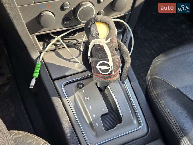 Седан Opel Vectra 2008 в Киеве фото 26 Седан Opel Vectra 2008 в Киеве