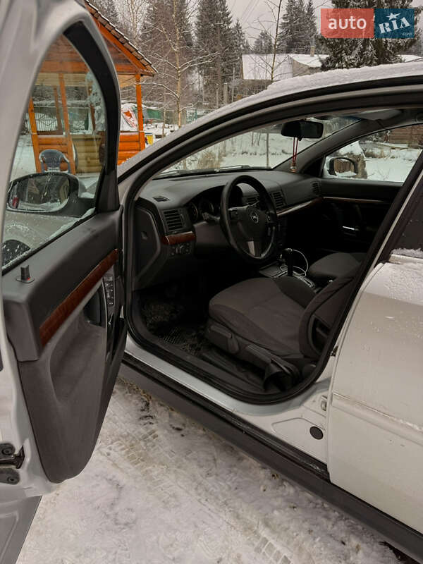 Седан Opel Vectra 2005 в Татарове фото 3 Седан Opel Vectra 2005 в Татарове