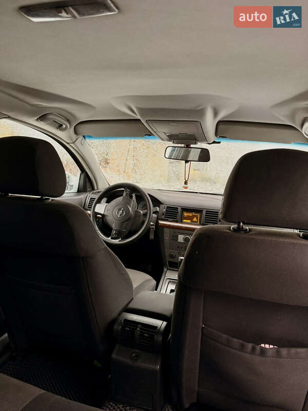 Седан Opel Vectra 2005 в Татарове фото 11 Седан Opel Vectra 2005 в Татарове