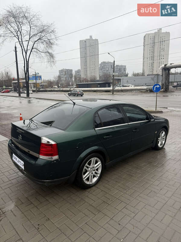 Седан Opel Vectra 2004 в Днепре фото 2 Седан Opel Vectra 2004 в Днепре