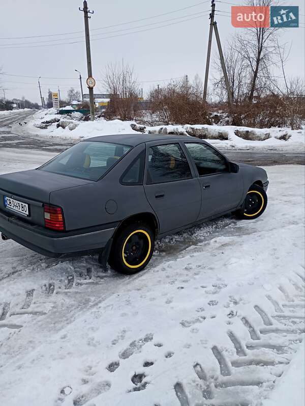 Седан Opel Vectra 1989 в Бахмачі