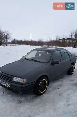 Седан Opel Vectra 1989 в Бахмаче