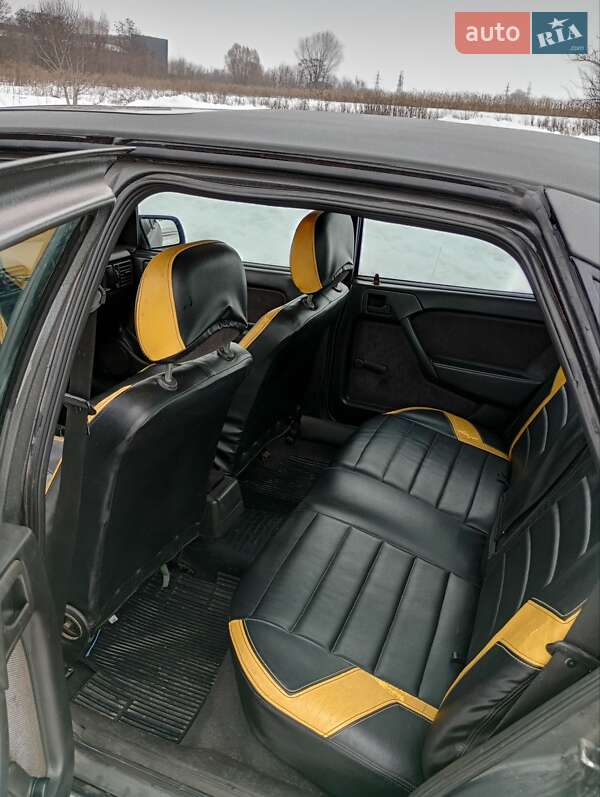 Седан Opel Vectra 1989 в Бахмачі