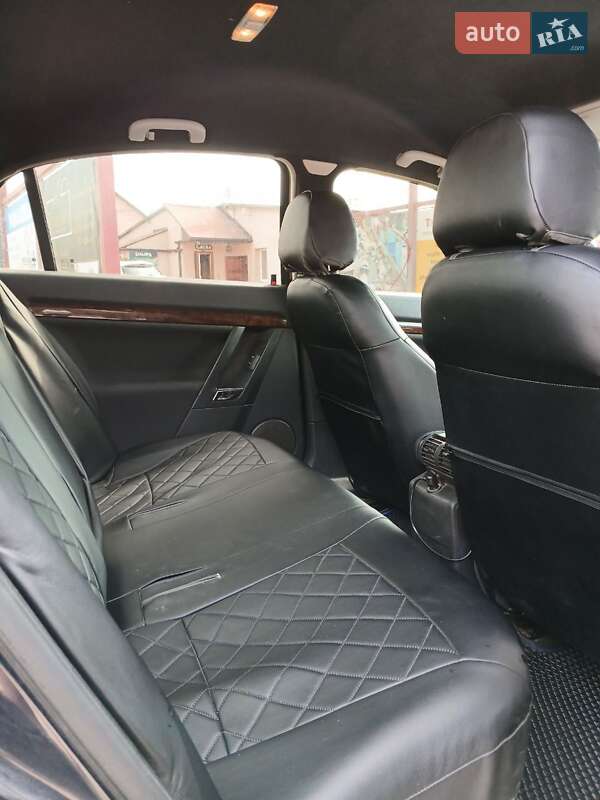 Седан Opel Vectra 2004 в Сокале