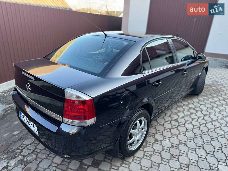 Седан Opel Vectra 2006 в Дубно