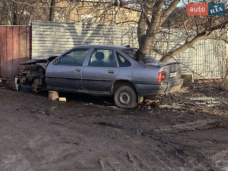 Седан Opel Vectra 1992 в Краматорську фото 5 Седан Opel Vectra 1992 в Краматорську