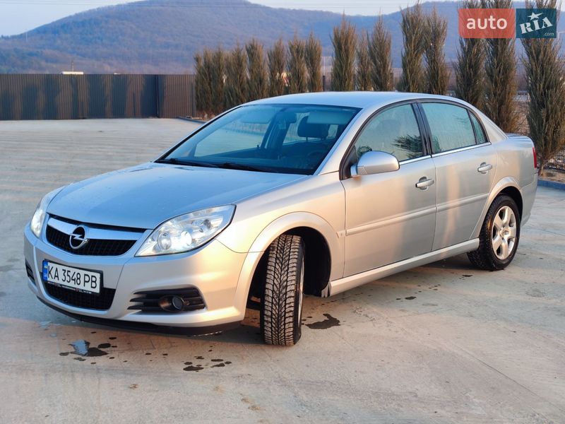 Седан Opel Vectra 2008 в Ужгороде