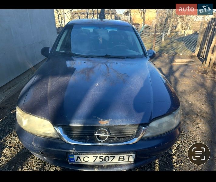 Седан Opel Vectra 1998 в Локачах