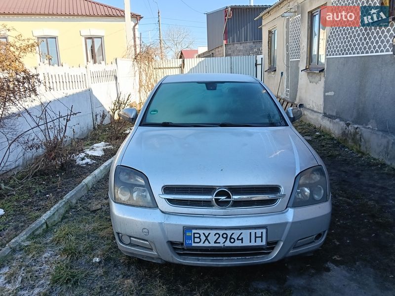 Ліфтбек Opel Vectra 2004 в Шепетівці