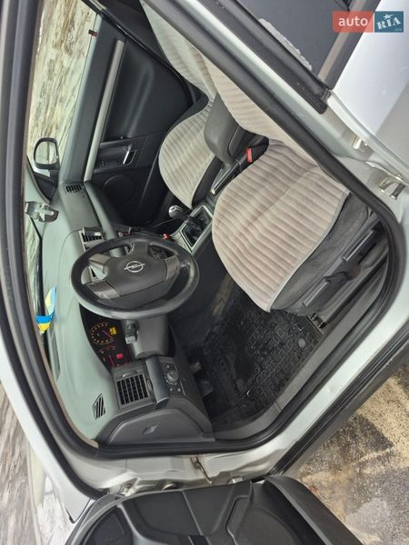 Седан Opel Vectra 2002 в Кременчуге