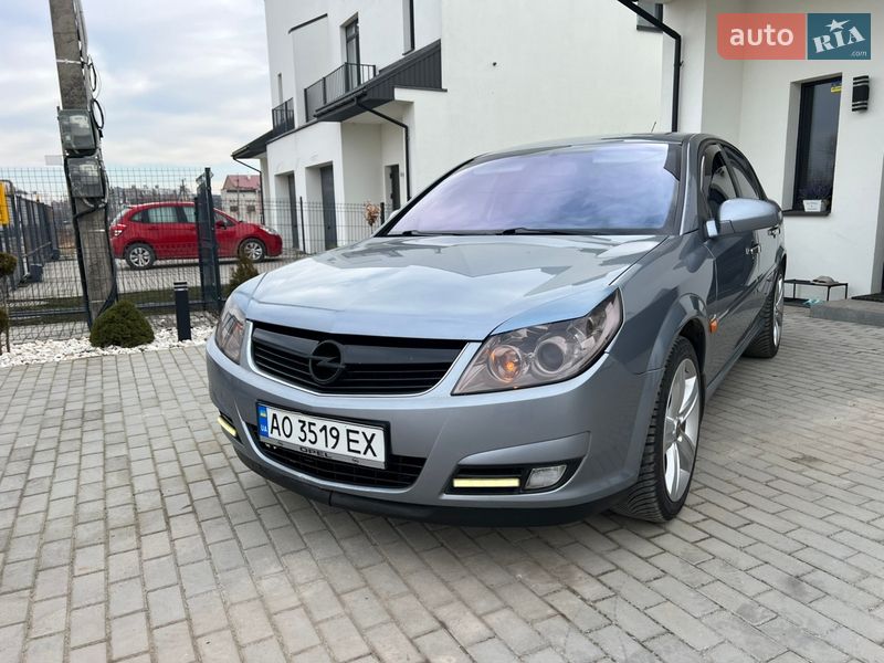 Седан Opel Vectra 2006 в Львове